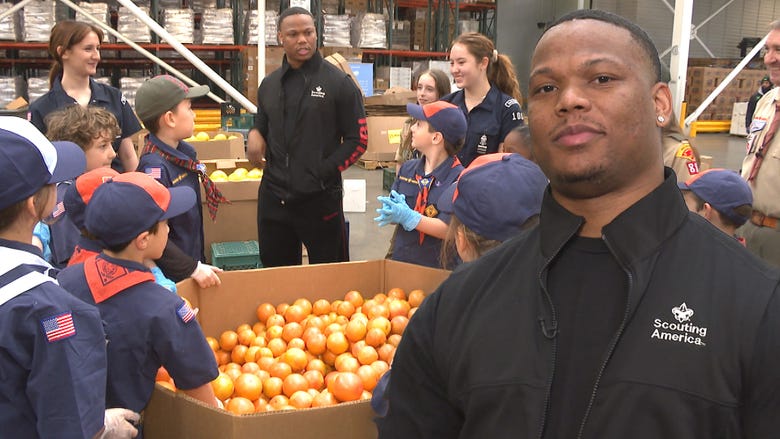 Scouting America Inspires Football Fans to Give Back Before the Big Game